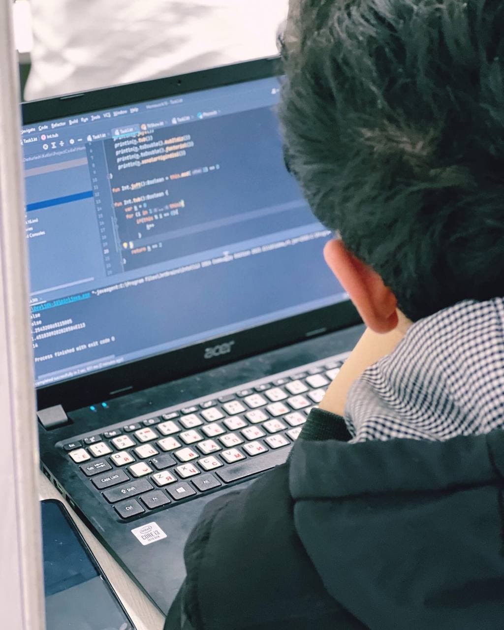 Vibe Coding (Sun'iy intellekt) kursi — Codial o'quv markazi